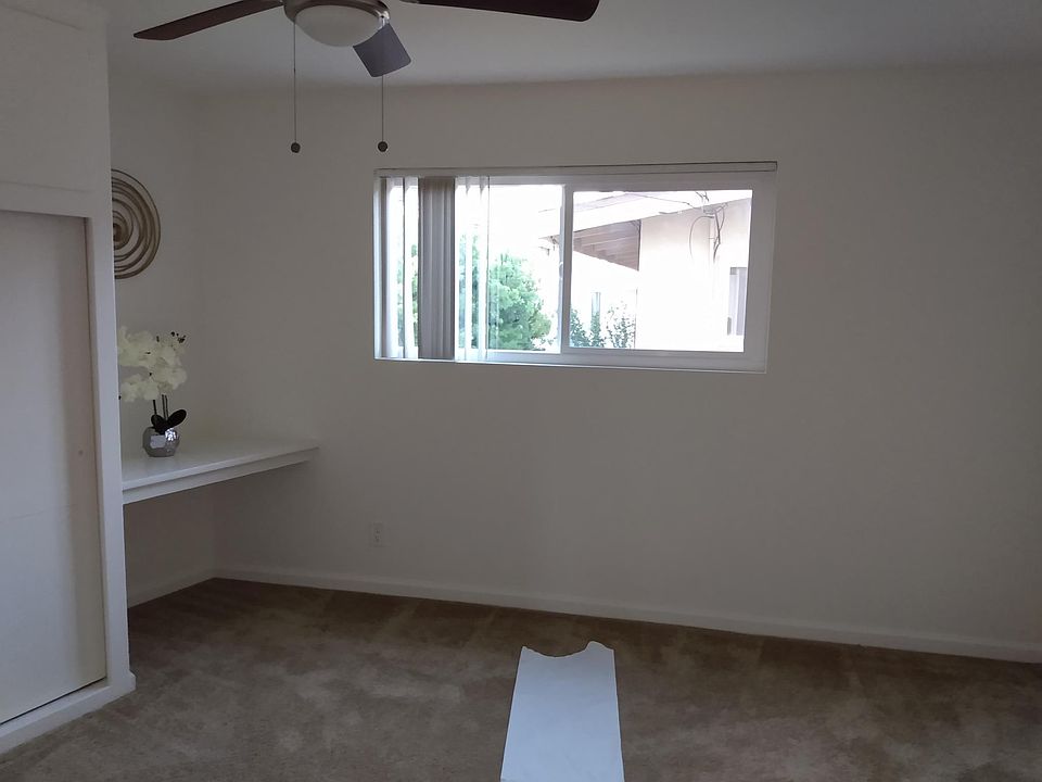 2nd image of 25233 Loytan St #D