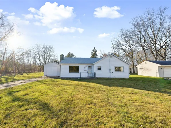 830 Abrey Ave, Owosso, MI 48867