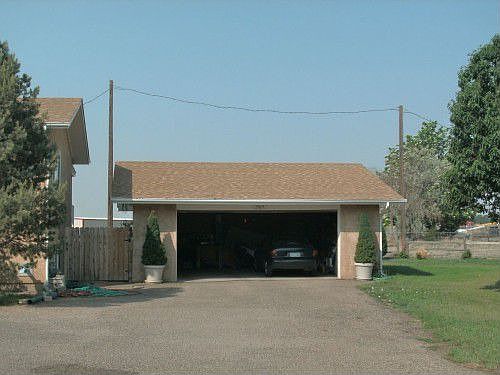 1st image of 1688 27th Ln