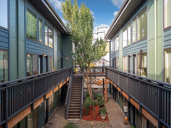 3rd image of 455 NE 24th Ave #1B-1Ba-420Sqft