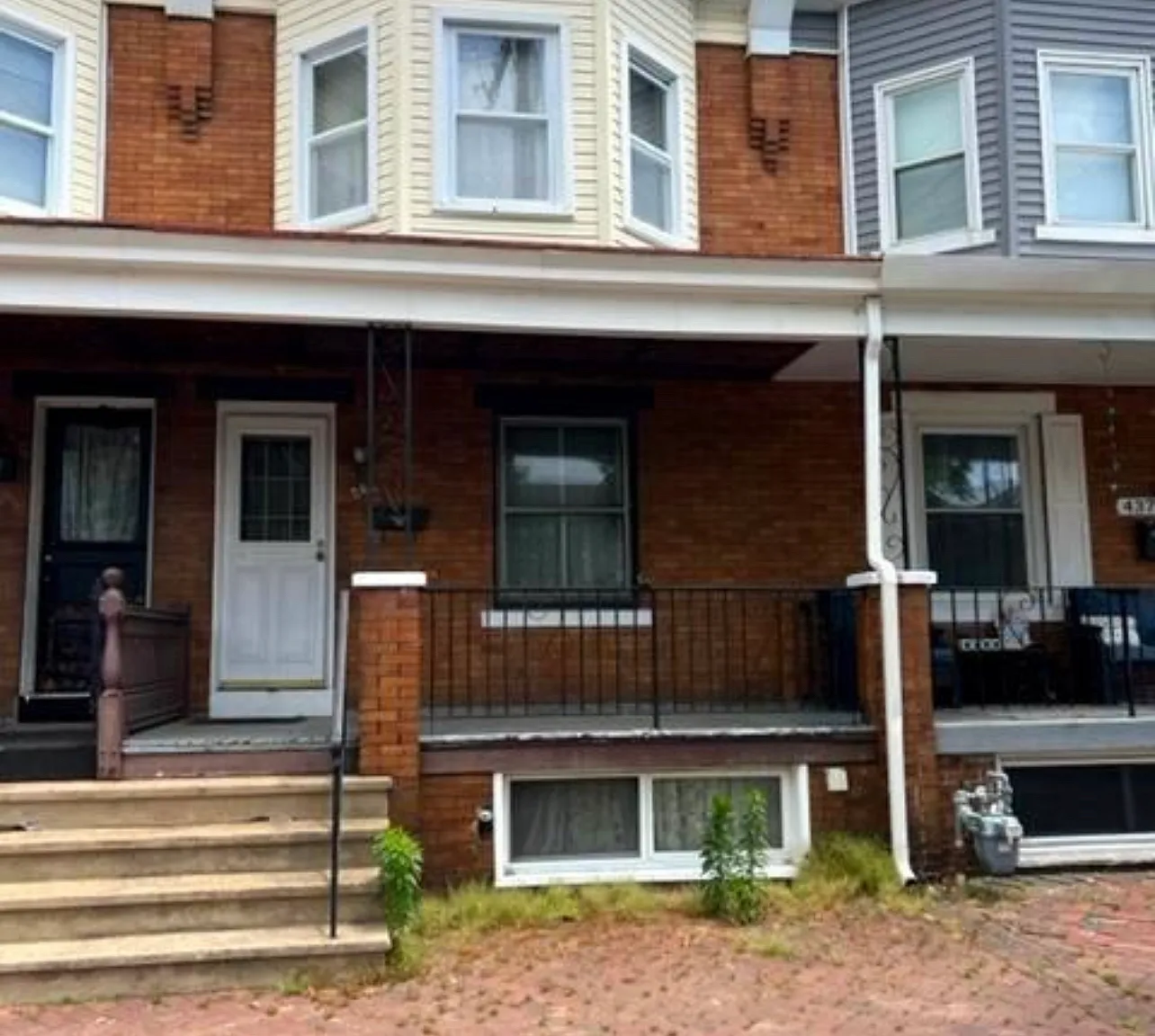 439 jefferson ave — Photo 1