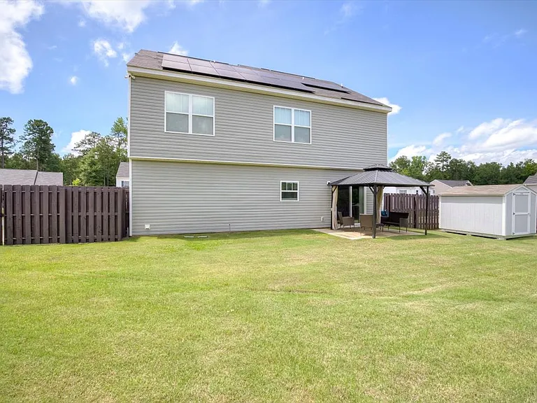 1297 Gregory Landing Dr — Photo 2