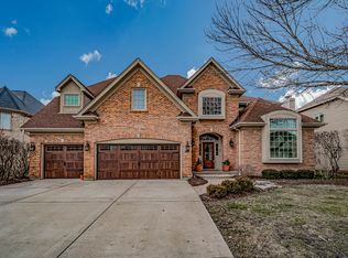 2331 Simsbury Ct, Naperville, IL
