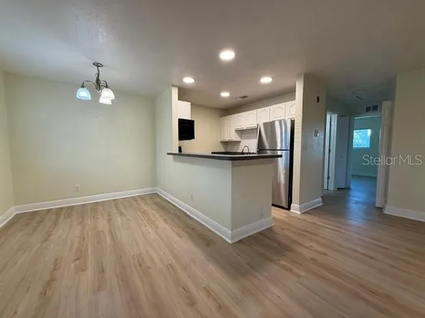 900 S Peninsula Dr APT 205, Daytona Beach, FL 32118