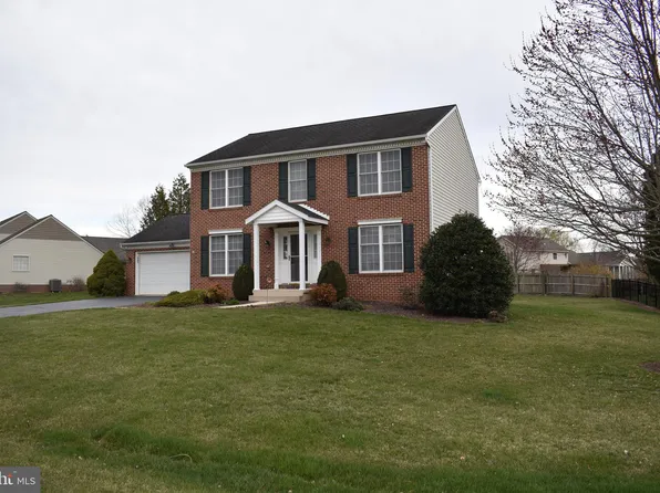 13417 Chads Ter, Hagerstown, MD 21740