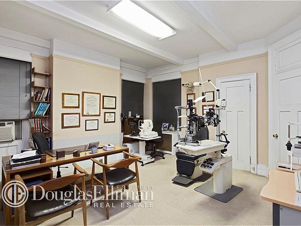 1st image of 901 Lexington Ave APT 1N