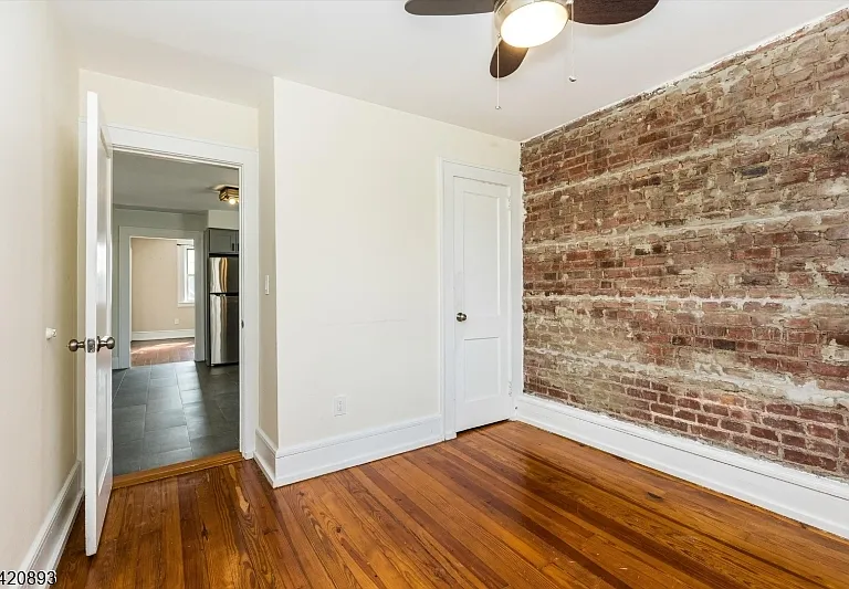 43 Pleasant Ave #2 — Photo 19