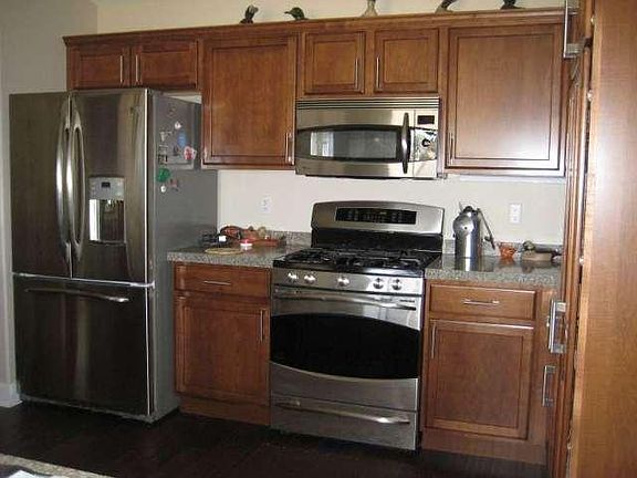 2nd image of 6734 Lone Oak Dr