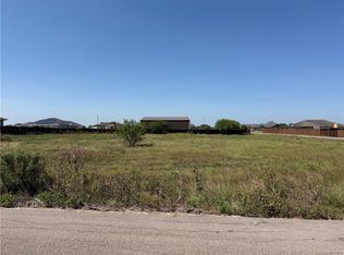 3742 Cabernet, Robstown, TX 78380