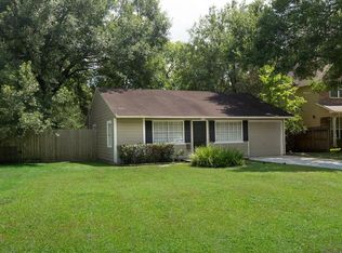 915 W 42nd St, Houston, TX 77018