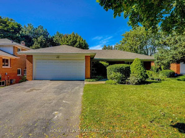 20 Goodview Rd, Toronto, ON M2J 2K5