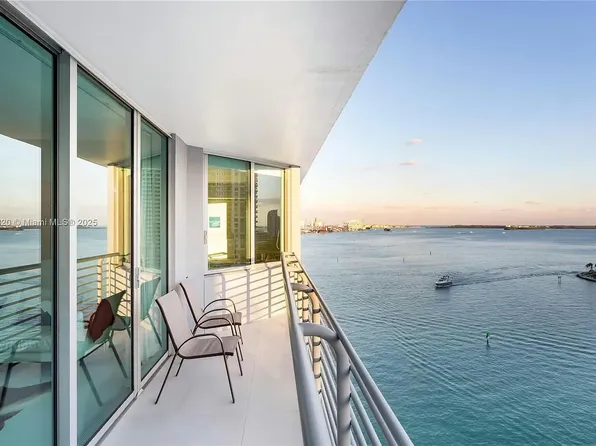 335 Biscayne Blvd, Miami, FL