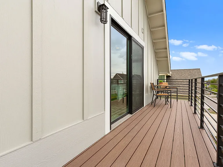1 bed, 1.0 bath, 565 sqft, $2,000 — Photo 10