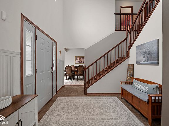 3rd image of 25164 S Plainview Dr