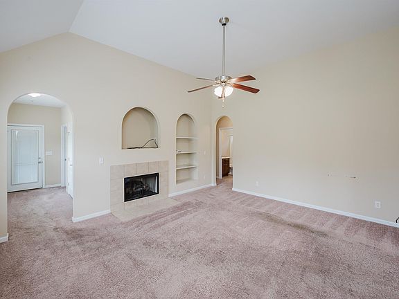 5th image of 5264 Promenade Dr