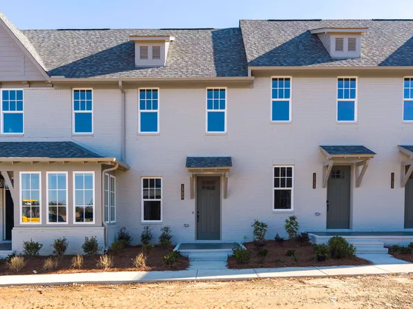 1709 Meerstone Ln, Hoover, AL 35244
