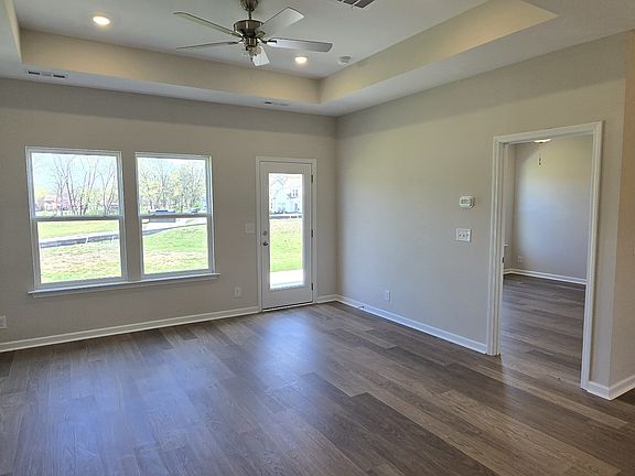 4th image of 5113 Pace Park Cir #1