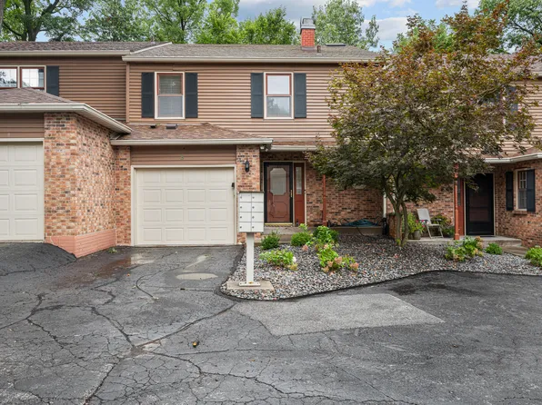 3620 38th St Unit 3, Rock Island, IL 61201