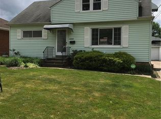 20680 Donnybrook Rd, Maple Heights, OH 44137