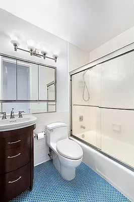 Rented by Douglas Elliman | media 4