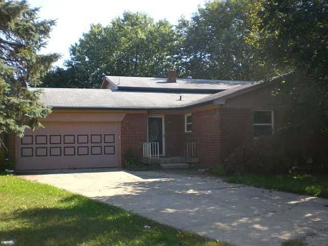 1st image of 2257 Dupont Ct