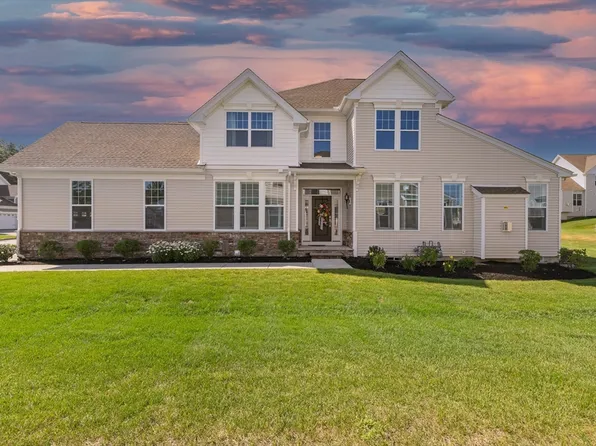 70 Phoebe St #86, Methuen, MA 01844