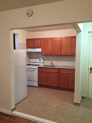 Rented by Page Real Estate | media 2