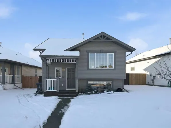 5807 N 44th Ave, Rocky Mountain House, AB T4T 0A1