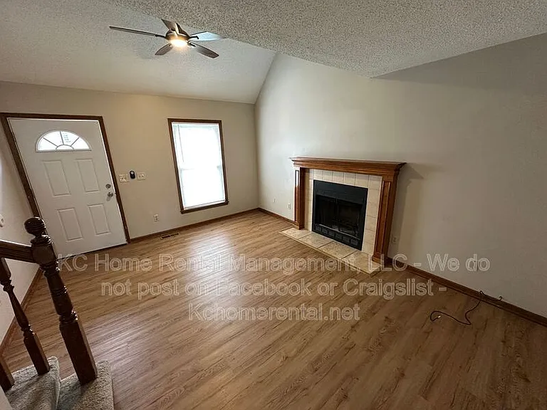 1420 SE 7th Pl — Photo 9