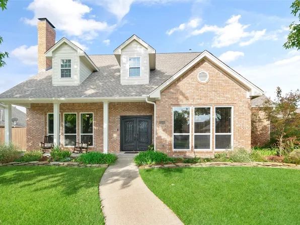 3103 Spring Lake Dr, Richardson, TX 75082