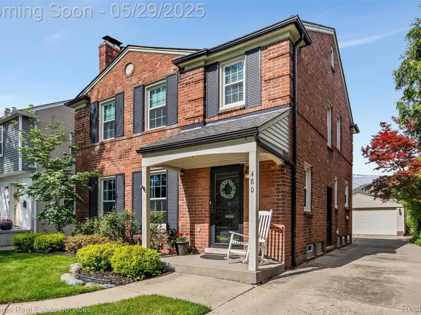 480 Fisher Rd, Grosse Pointe Farms, MI 48230
