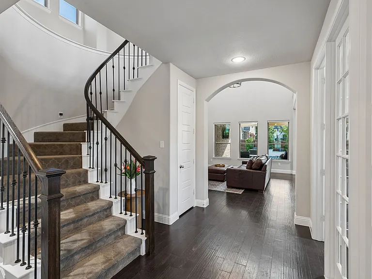 7909 Bonham Cv — Photo 7