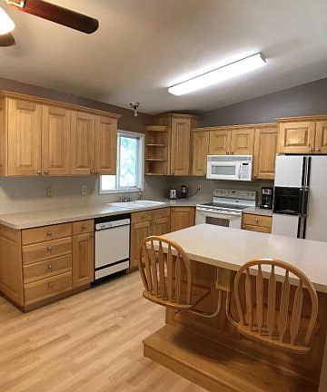 4th image of 2800 Vesta Cir