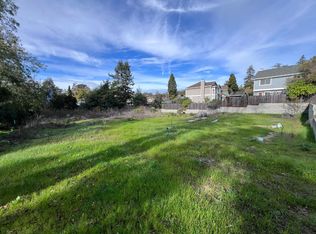 2 Kaspian Ct, Aptos, CA 95003
