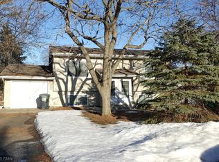 1645-1647 Linson Cir, Stillwater, MN 55082