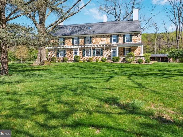 150 Bell Tavern Ln, Downingtown, PA 19335