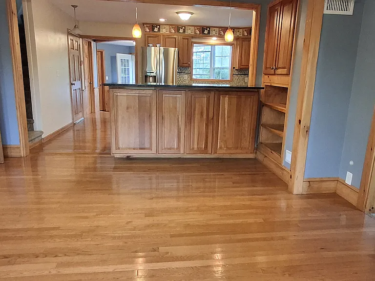51 Lake St — Photo 23