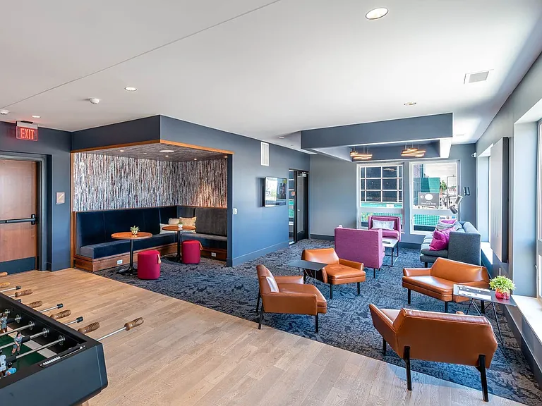 Pivot Apartments — Photo 45
