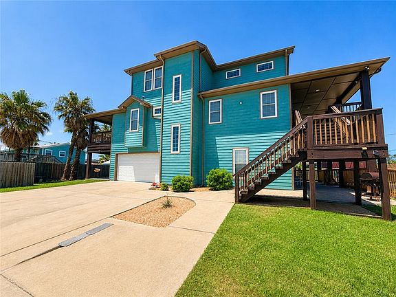 4th image of 1524 Whispering Sands St