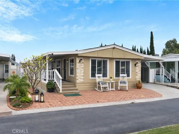 1383 Thornwood Sq, Corona, CA 92882