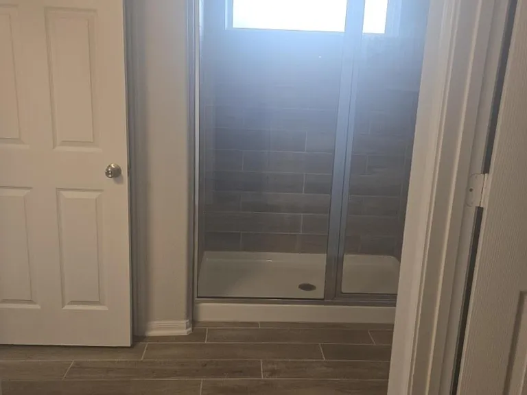 29219 Enchanted Falls Cir — Photo 4