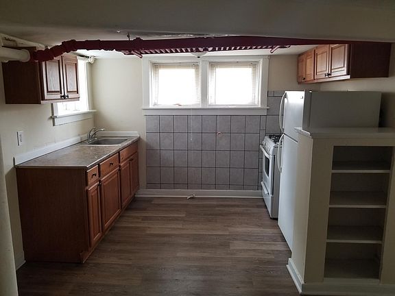 5th image of 5907 W Huron St #G