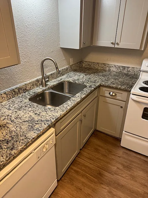 2 bed, $1,250 — Photo 2