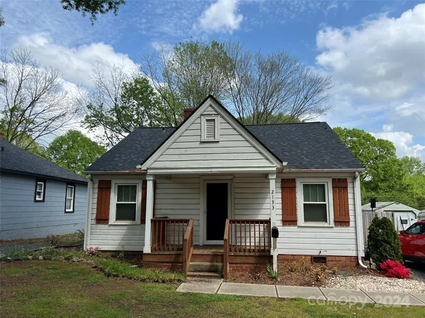 2133 Camp Greene St, Charlotte, NC 28208