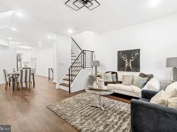 5726 Rodman St, Philadelphia, PA 19143