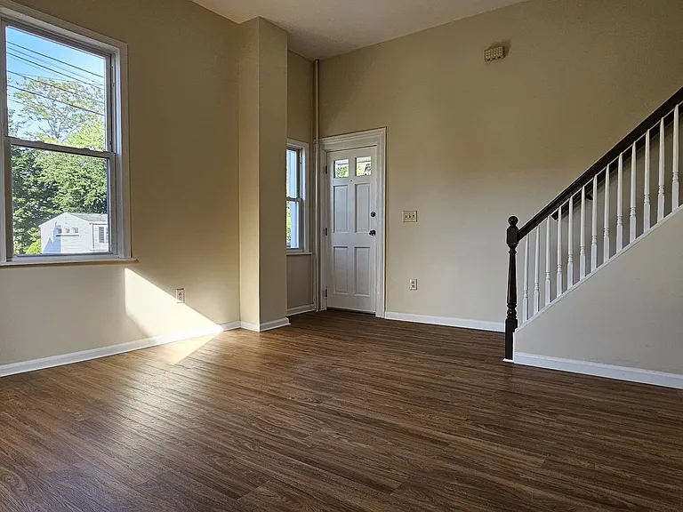 25 Dumont Ave #2 — Photo 7