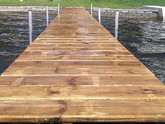 Pier & shore looking North