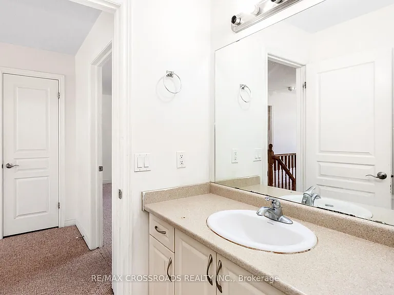 7 Colorado Blvd — Photo 31