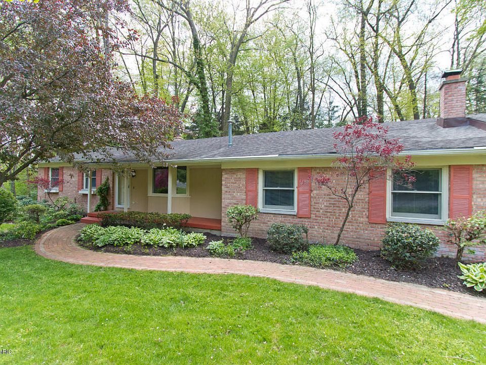1st image of 6786 Tanglewood Dr SE