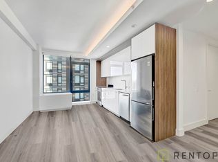 224 E 135th St #2117, Bronx, NY 10451